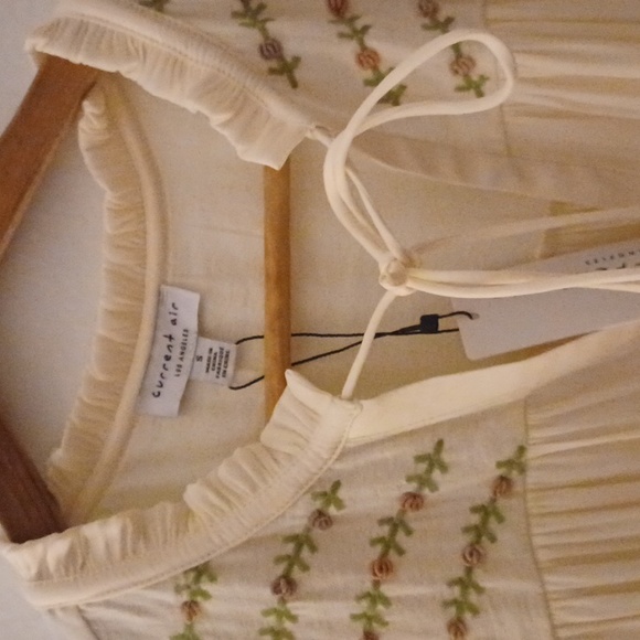 Current Air Cream Colored Summer Dress NWT - Picture 2 of 6